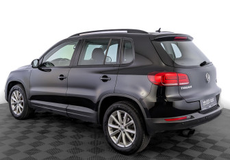Подержанный автомобиль Volkswagen Tiguan 2015 года (7 фото)