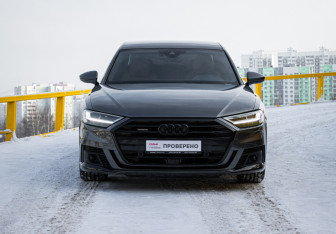 Подержанный автомобиль Audi A8 2019 года (2 фото)