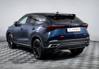 Подержанный автомобиль Omoda C5 2022 года (7 фото)