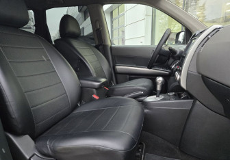 Подержанный автомобиль Nissan X-Trail 2008 года (10 фото)