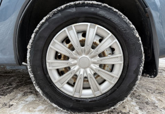 Подержанный автомобиль Renault Logan Sedan 2011 года (9 фото)