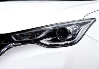 Подержанный автомобиль Changan Alsvin 2023 года (7 фото)