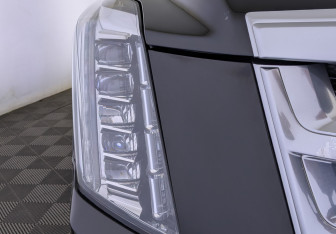 Подержанный автомобиль Cadillac Escalade Suv 2019 года (11 фото)