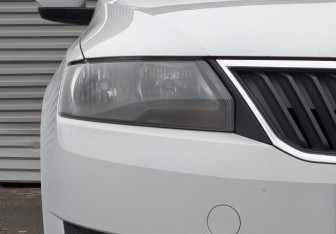 Подержанный автомобиль Skoda Rapid Liftback 2019 года (17 фото)