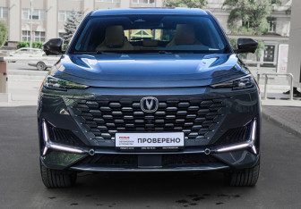 Подержанный автомобиль Changan UNI-K 2024 года (2 фото)