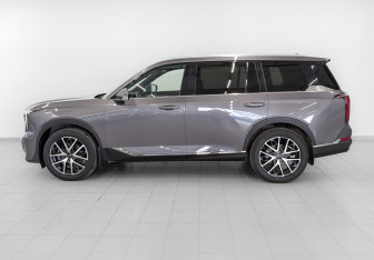 Подержанный автомобиль GAC GS8 2025 года (8 фото)