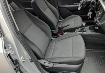 Подержанный автомобиль Kia Rio Hatchback 2021 года (20 фото)