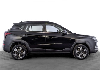 Подержанный автомобиль Москвич 3 2023 года (4 фото)