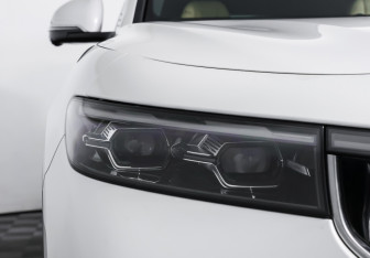 Подержанный автомобиль Voyah Free 2022 года (25 фото)