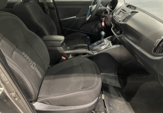 Подержанный автомобиль Kia Sportage 2012 года (9 фото)