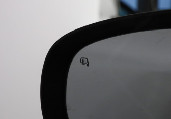 Подержанный автомобиль Suzuki SX4 Hatchback 2016 года (10 фото)