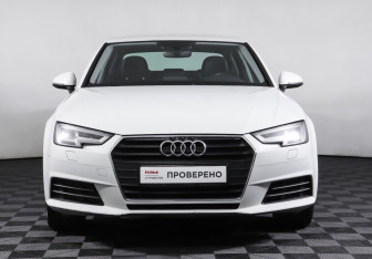 Подержанный автомобиль Audi A4 Sedan 2017 года (2 фото)