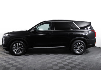Подержанный автомобиль Hyundai Palisade 2022 года (8 фото)