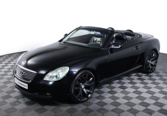 Подержанный автомобиль Lexus SC Convertible 2002 года (25 фото)