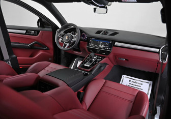 Новый Porsche Cayenne 2023 (6 фото)