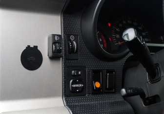 Подержанный автомобиль Toyota FJ Cruiser 2007 года (11 фото)