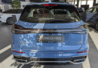 Новый Hongqi HS5 2024 (6 фото)