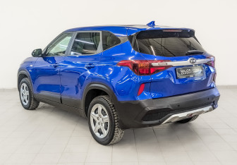 Подержанный автомобиль Kia Seltos 2021 года (7 фото)