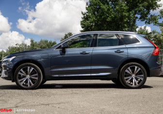 Новый Volvo XC60 2025 (6 фото)