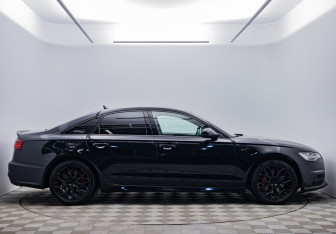 Подержанный автомобиль Audi A6 Sedan 2016 года (6 фото)