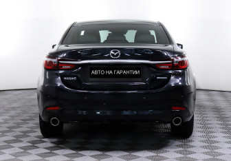 Подержанный автомобиль Mazda 6 Sedan 2020 года (6 фото)
