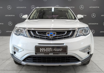 Подержанный автомобиль Geely Atlas 2021 года (2 фото)