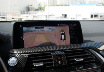 Подержанный автомобиль BMW X3 2020 года (20 фото)