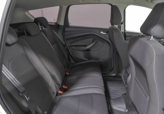 Подержанный автомобиль Ford Kuga 2019 года (11 фото)