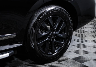 Подержанный автомобиль Infiniti JX 2013 года (15 фото)