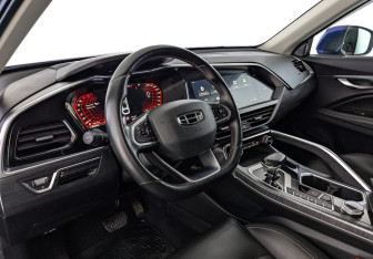 Подержанный автомобиль Geely Tugella 2021 года (15 фото)