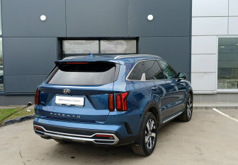 Подержанный автомобиль Kia Sorento 2020 года (5 фото)