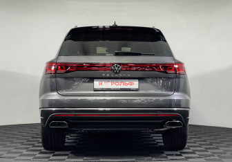 Новый Volkswagen Touareg 2026 (8 фото)