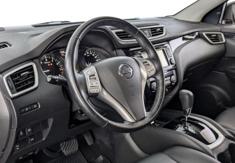Подержанный автомобиль Nissan Qashqai 2019 года (15 фото)