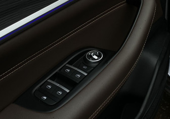 Подержанный автомобиль Chery Tiggo 8 Pro 2022 года (21 фото)