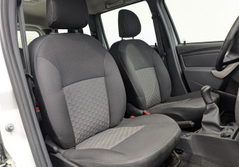 Подержанный автомобиль LADA (ВАЗ) Largus Wagon 2021 года (23 фото)