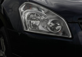 Подержанный автомобиль Nissan Qashqai 2008 года (15 фото)
