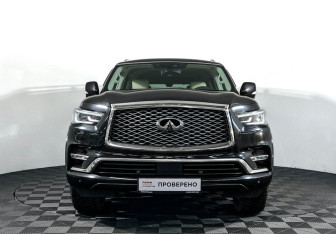 Подержанный автомобиль Infiniti QX80 2018 года (2 фото)