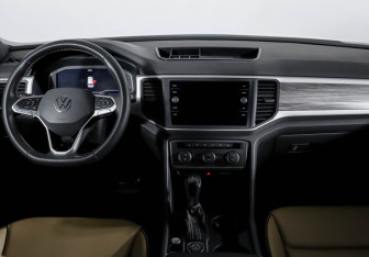 Подержанный автомобиль Volkswagen Atlas 2021 года (12 фото)