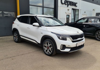 Подержанный автомобиль Kia Seltos 2020 года (3 фото)