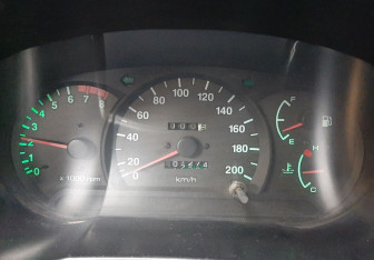 Подержанный автомобиль Hyundai Accent Sedan 2005 года (14 фото)