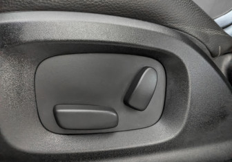 Подержанный автомобиль Jaguar XF Sedan 2013 года (26 фото)