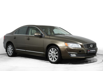 Подержанный автомобиль Volvo S80 2014 года (3 фото)