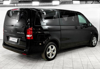 Подержанный автомобиль Mercedes-Benz Vito 2015 года (4 фото)