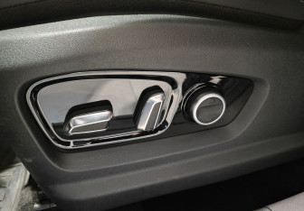 Подержанный автомобиль Jaecoo J7 2024 года (14 фото)