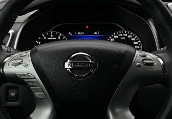Подержанный автомобиль Nissan Murano Suv 2020 года (16 фото)