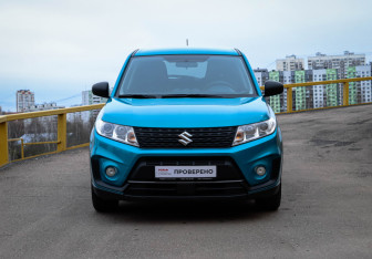 Подержанный автомобиль Suzuki Vitara 2019 года (2 фото)