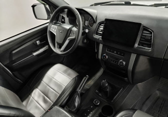 Подержанный автомобиль УАЗ Patriot 2017 года (10 фото)