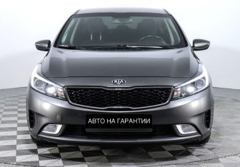 Подержанный автомобиль Kia Cerato Sedan 2019 года (2 фото)