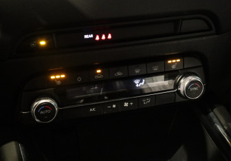 Подержанный автомобиль Mazda CX-5 2019 года (20 фото)