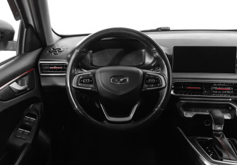 Подержанный автомобиль Kaiyi E5 2023 года (11 фото)